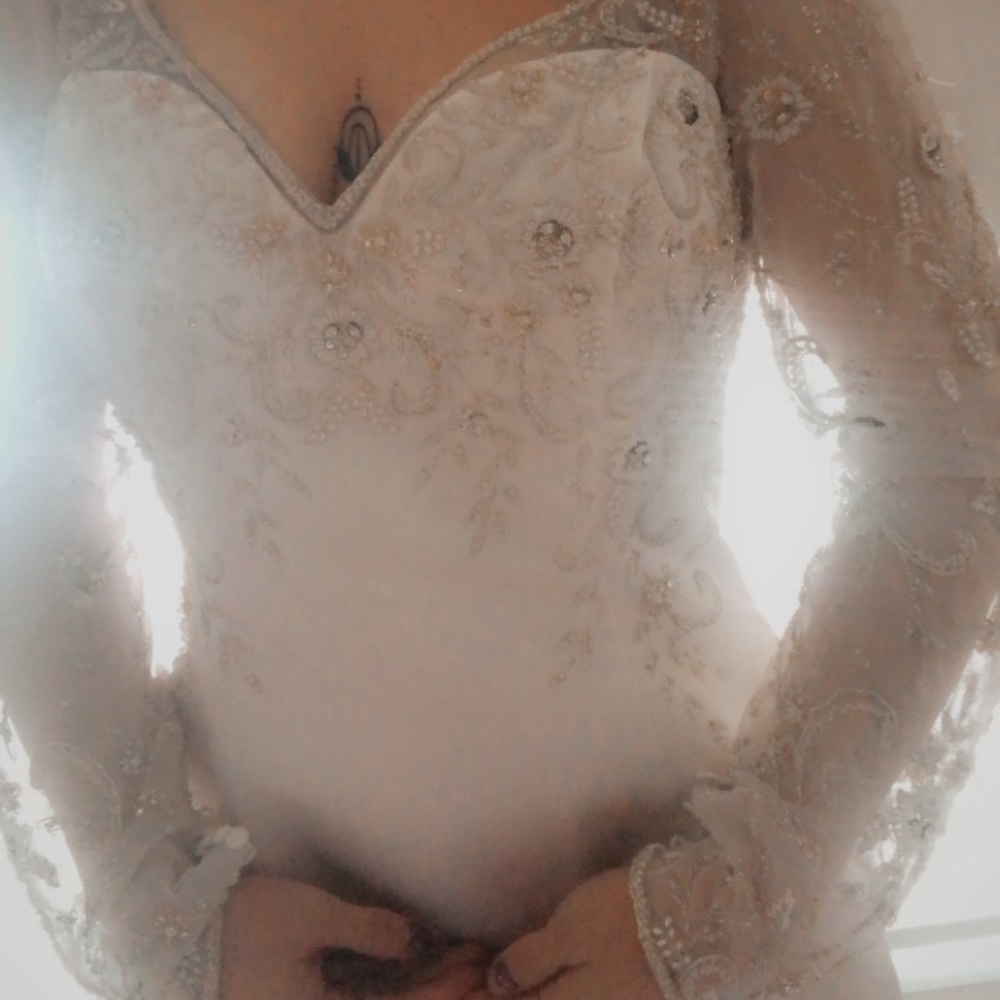 Wedding dress